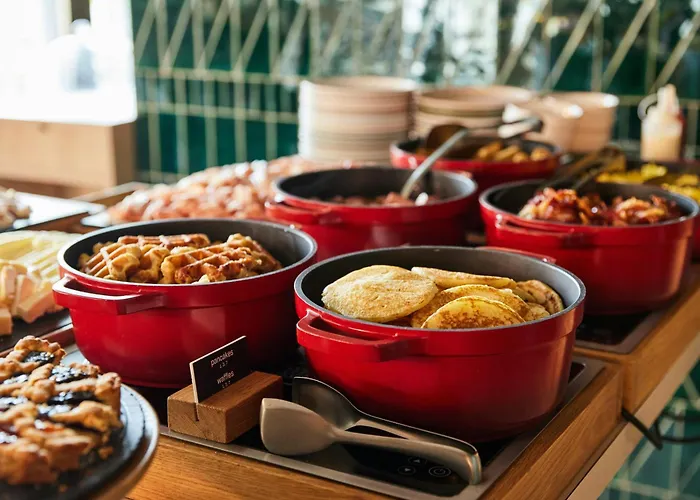 The Social Hub Extended Aparthotel 3*