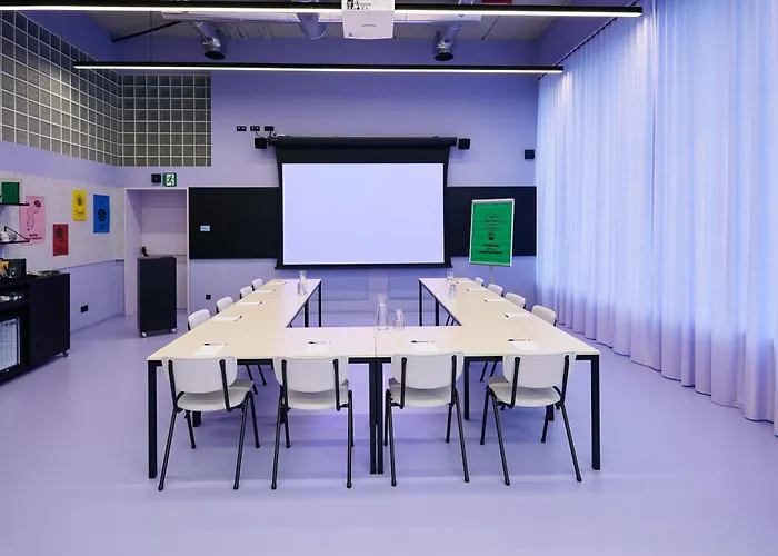 Aparthotel The Social Hub Extended 3*