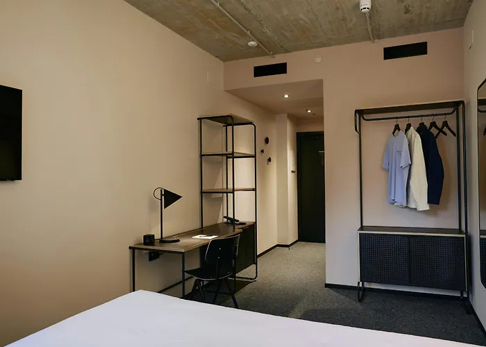 The Social Hub Extended 3*