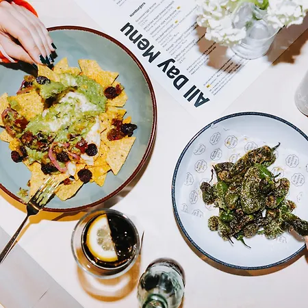 The Social Hub Extended San Sebastián