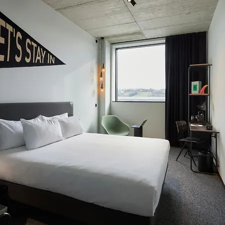 The Social Hub Extended 3* San Sebastián